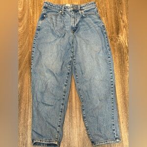 Pre-Owned in good condition A New Day Sky Blue Jeans short Size: 6/28R